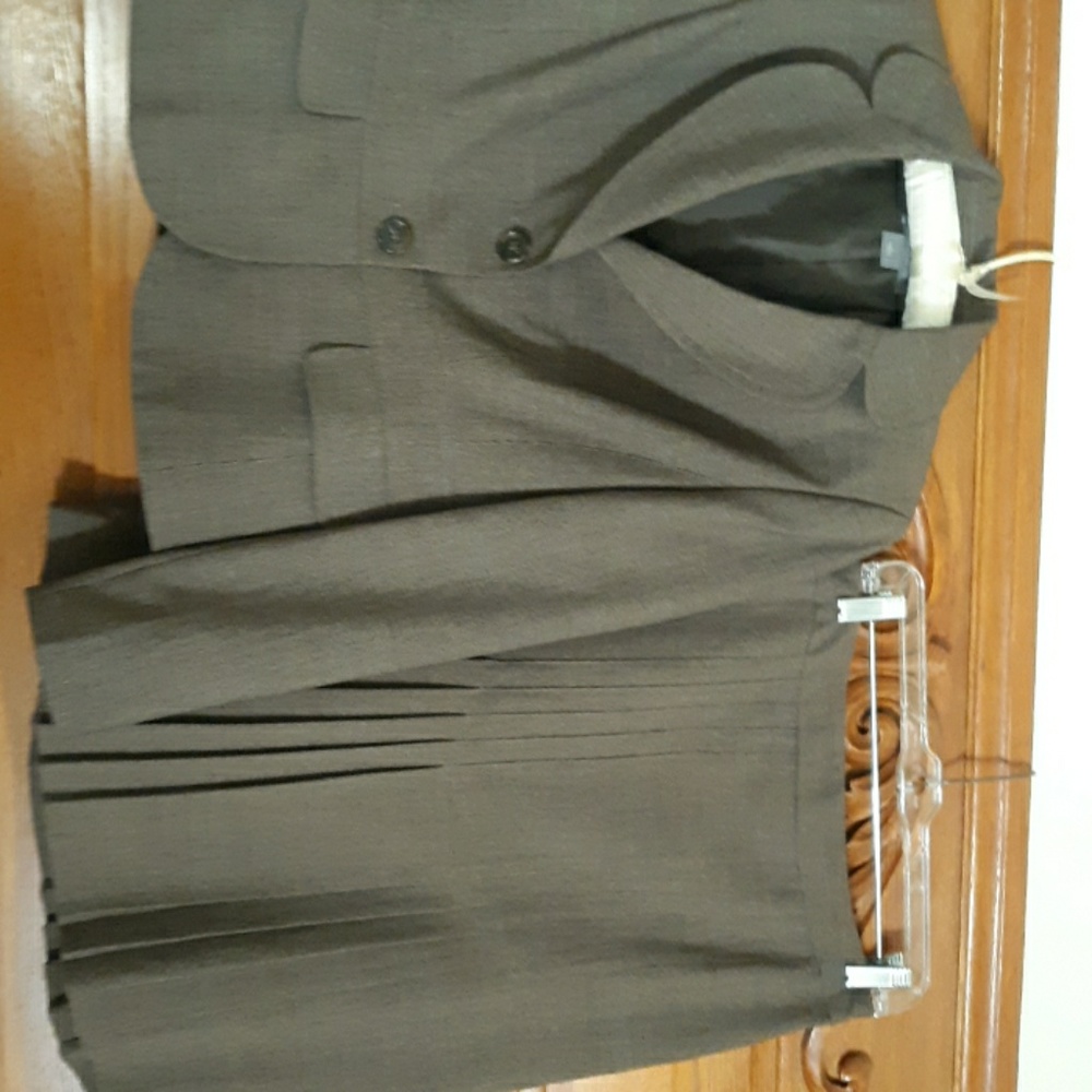 2 peice suit